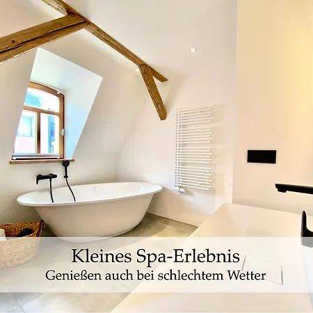 Zentrale 1-Zimmer-Ferienwohnung Mit Digitalem Check In Hof  Esterno foto