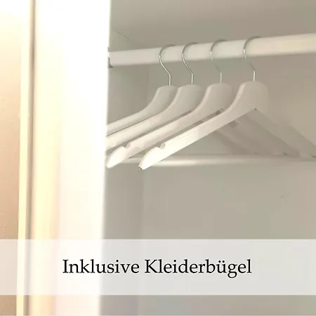 Zentrale 1-Zimmer-Ferienwohnung Mit Digitalem Check In Hof  Esterno foto